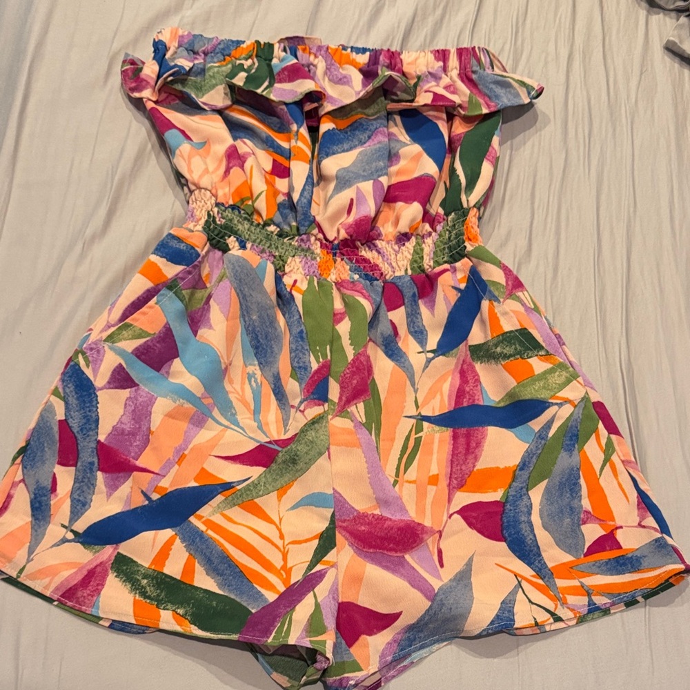 Sage Multicolor Leaf Print Women's Shorts